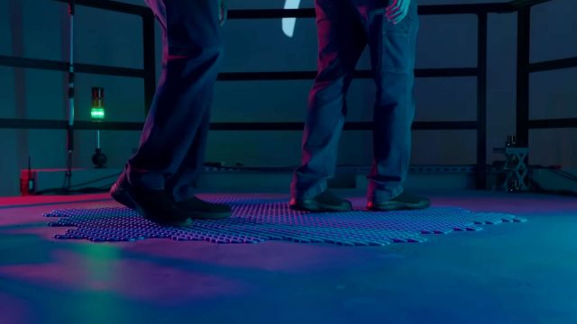 Disney is Working on a VR Treadmill That Supports Multiple Users
