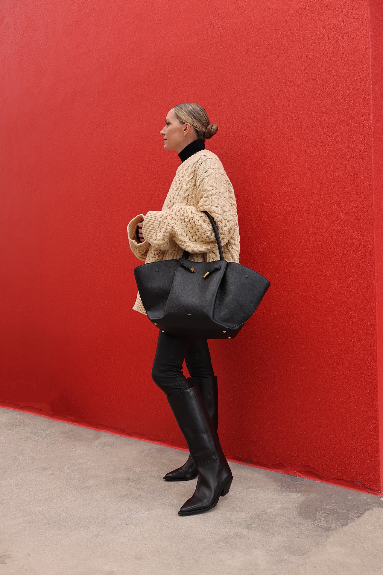 Leather Pants Outfits You Need to Try This Season